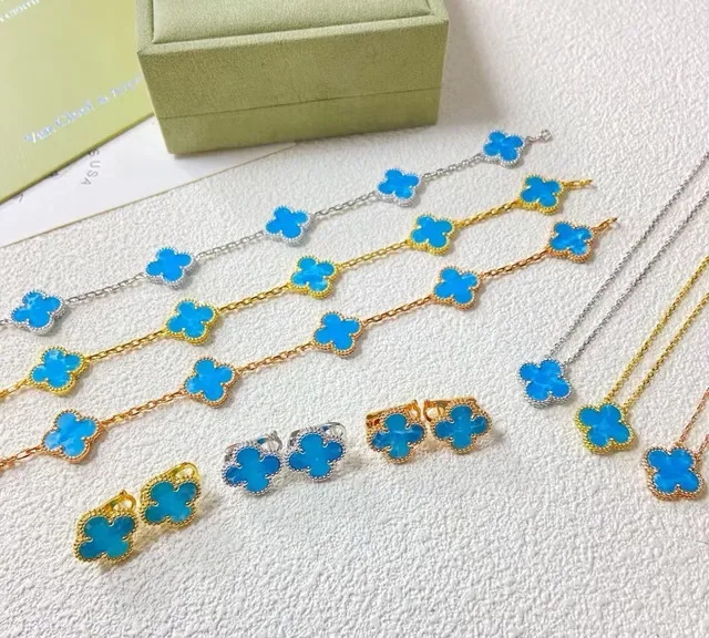 Van Cleef & Arpels Alhambra Five Motif Blue Stone Gold Bracelet 4