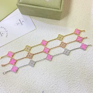 Van Cleef & Arpels Alhambra Bracelets Trèfle Émail Rose