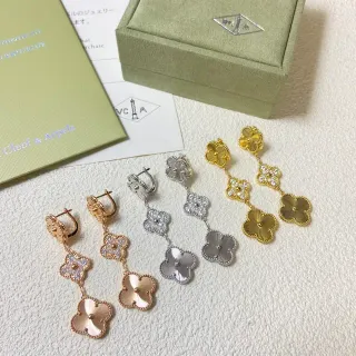 Van Cleef & Arpels Alhambra نقش البرسيم ثلاثية الطبقات أقراط معلقة
