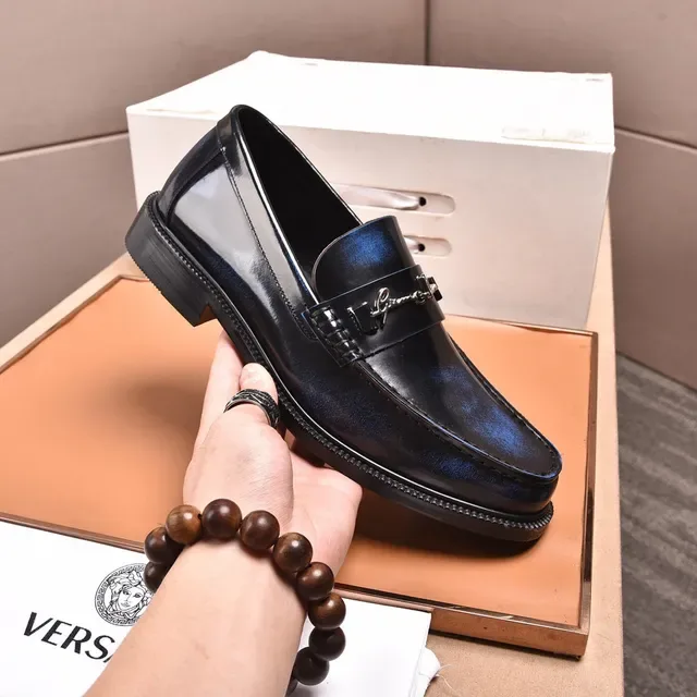 Versace Black Blue High-Gloss Patent Leather Iridescent Gradient Loafer 6