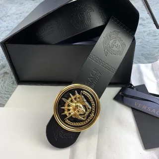 Versace Chain Reaction काला सोना उभरी हुई मेडूसा हेड गोल बकल चमड़े की बेल्ट