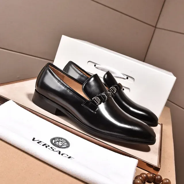 Versace Chain Reaction Black Polished Leather Loafers 7