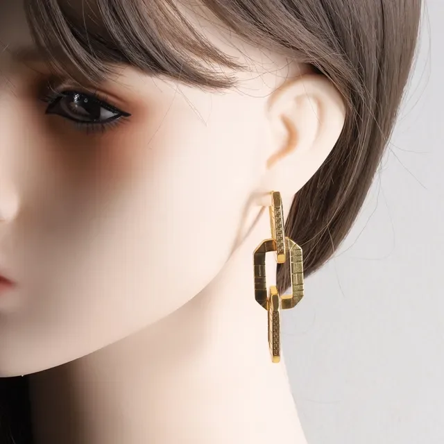 Versace Chain Reaction قلادة ذهبية Oversized بروش رأس ميدوزا 4