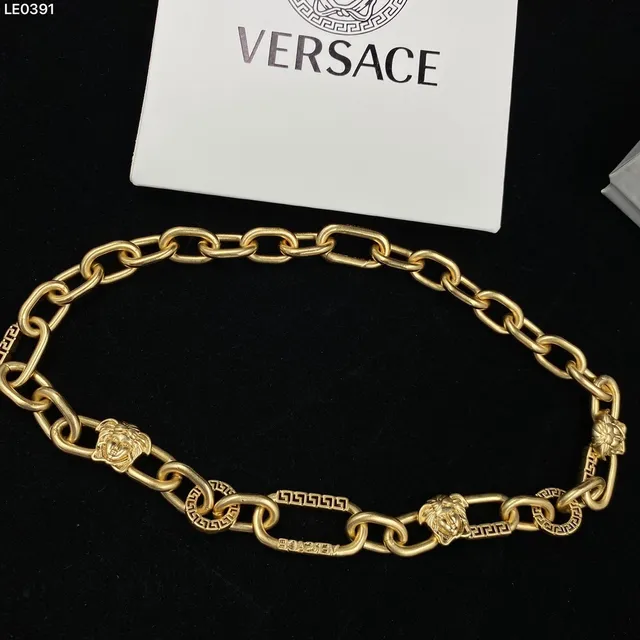Versace Chain Reaction Doré Tête de Médusa et Maillon Greca Collier 5