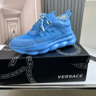 Versace Chain Reaction एकरंगी नीली मोटी स्नीकर