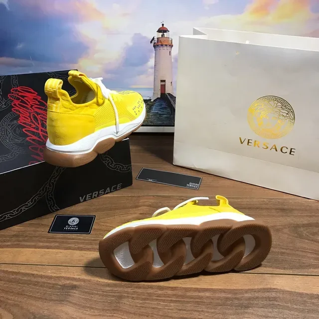 Versace Chain Reaction أصفر أبيض شبكة و جلد أعلى نقشة المفتاح اليوناني حذاء رياضي أسلوب حياة 2