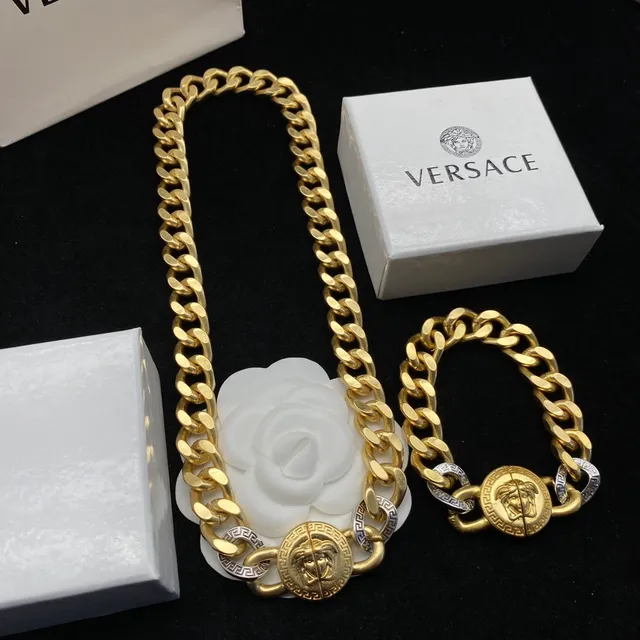 Versace Gold Silver Curb-Link Chain Medusa Head Clasp Bracelet 8