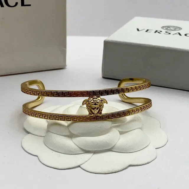 Bracelet Versace Greca Medusa Double Barre Ton Or 3