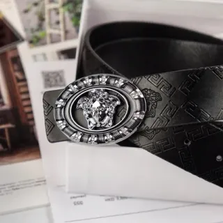 Versace Medusa Belt काला चाँदी सिर बक़ल क्रिस्टल से सज्जित चमड़े का बेल्ट