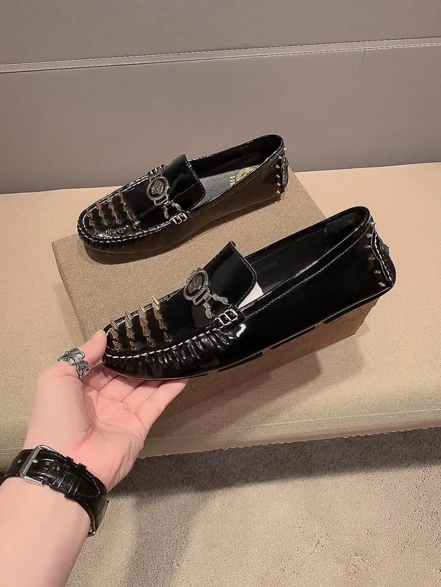 Versace Medusa Loafer Mocassins Pretos Brilhantes Couro Patentado 8