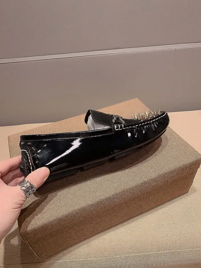 Versace Medusa Loafer Mocassins Pretos Brilhantes Couro Patentado 9