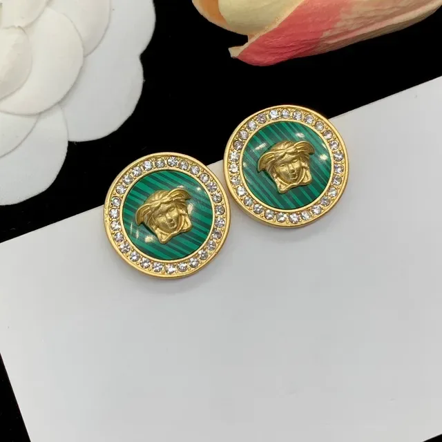 Versace Medusa Stud أقراط أخضر ذهبي رأس دائري مينا مخططة 3