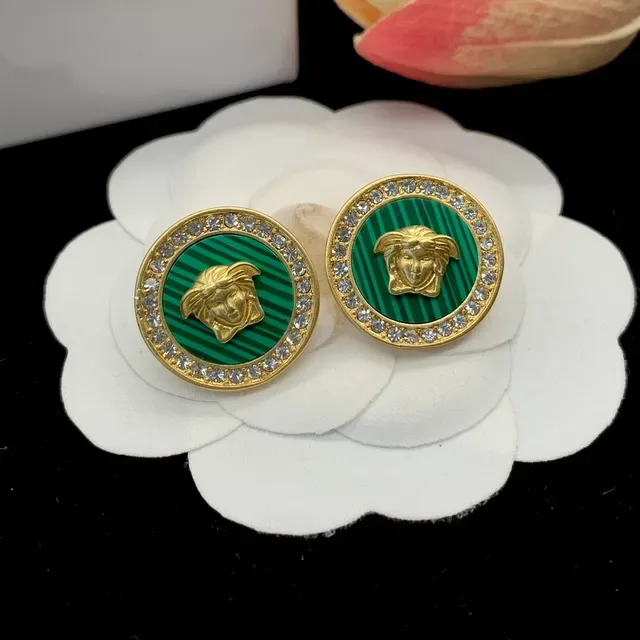 Versace Medusa Stud أقراط أخضر ذهبي رأس دائري مينا مخططة 6