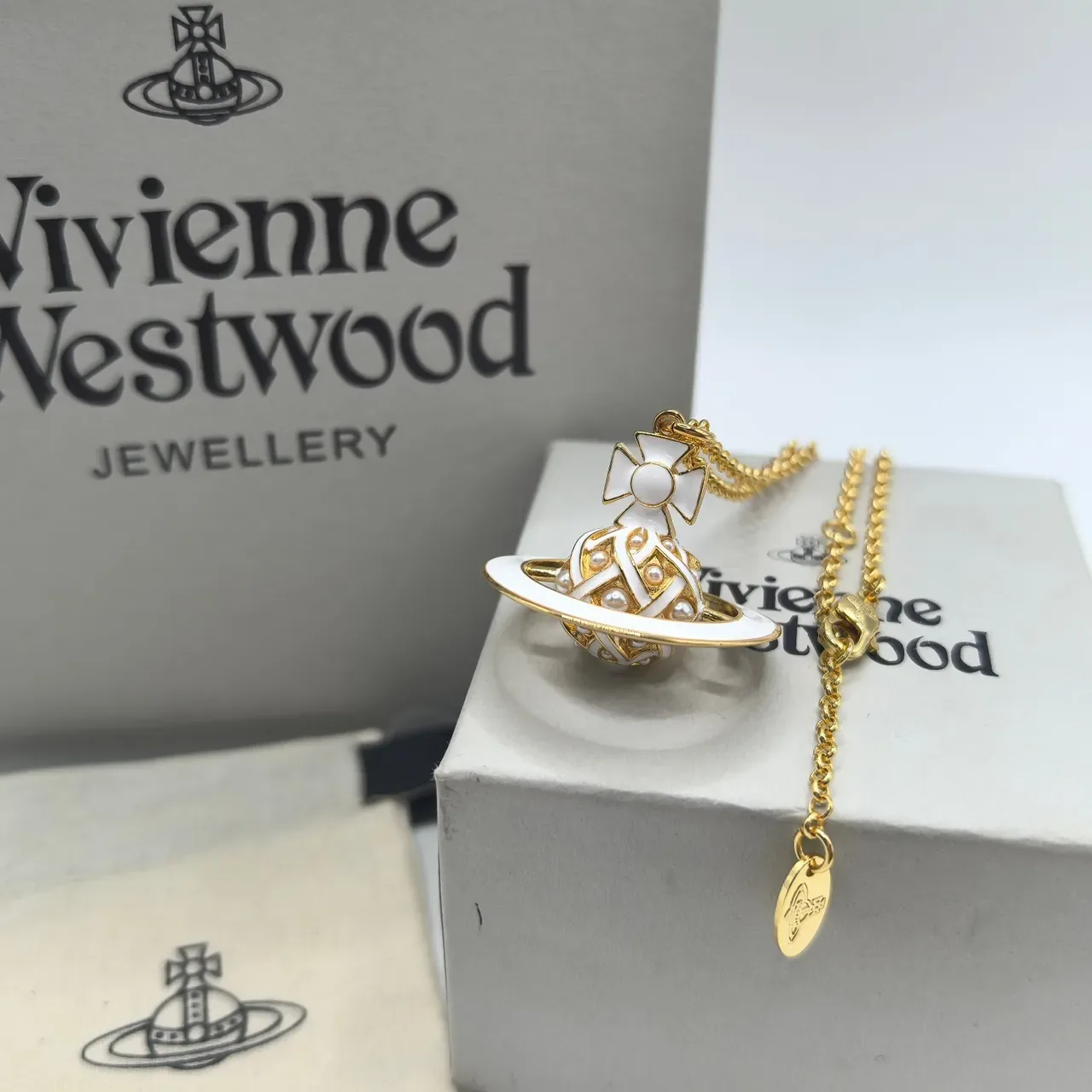 Vivienne Westwood Classic Orb Enamel Pendant Necklace 5