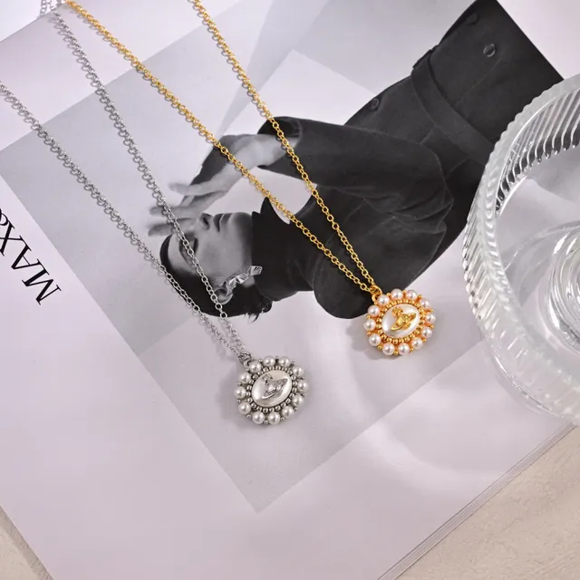 Vivienne Westwood Collier Boule Perle Argent Beige Médaillon 6