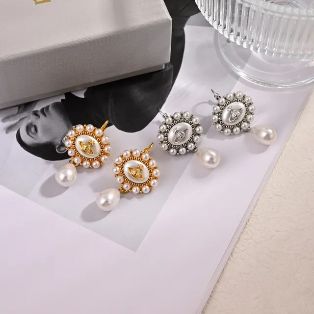 Vivienne Westwood Collier Boule Perle Argent Beige Médaillon 8