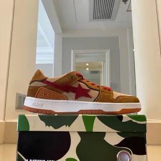 A Bathing Ape BAPE STA Tan Red Star Lifestyle Sneakers