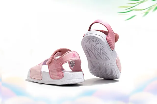 Adidas Adilette Slide Sandales casuales roses blanches avec fermeture à deux brides velcro 11
