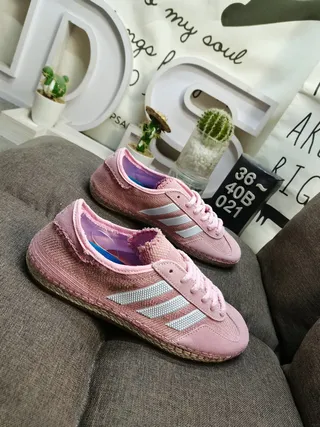 Adidas Beige Blue Woven Textile Upper Three-Stripe Side Panel Lifestyle Sneakers 9