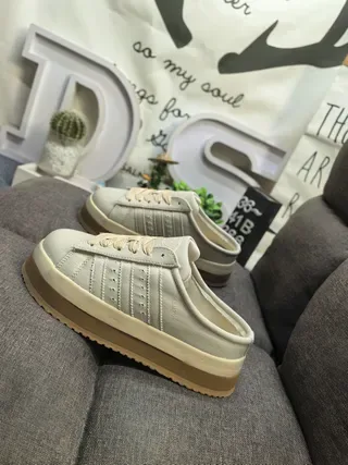 Adidas Beige Marron Sans Lacets Slip-On Perforé Trois Rayures Panneau Latéral Lifestyle Sneakers 7