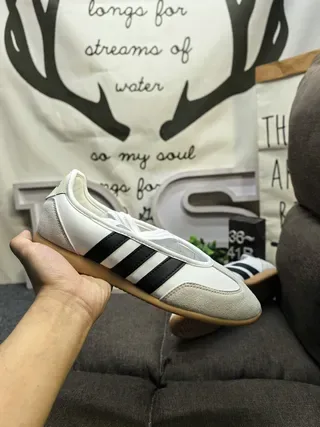 Adidas Beige White Laceless Slip-On Three-Stripe Side Panel Lifestyle Sneakers 5