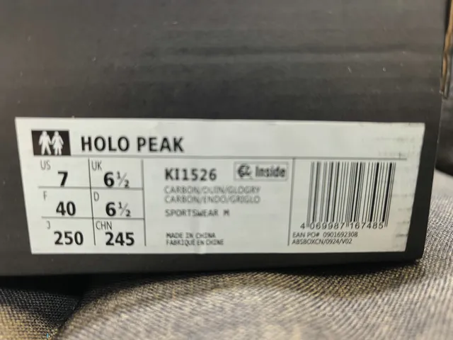 Adidas Black Gray Wave-Patterned Engineered Mesh Upper Sculpted Dual-Density Midsole Lifestyle Sneakers 22