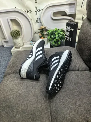 Adidas Black Knit Upper Three-Stripe Side Panel Lifestyle Sneakers 23