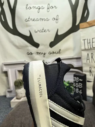 Adidas Black White Breathable Mesh Upper Three-Stripe Side Panel Lifestyle Sneakers 23