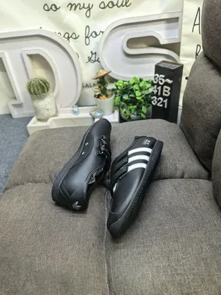 Adidas Black White Laceless Velcro Strap Closure Three Side Stripes Sneakers 6
