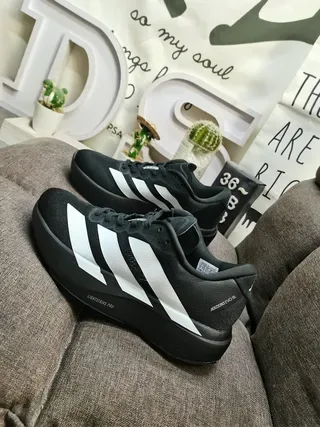 Adidas Black White Low-Top Knit Upper Lifestyle Sneakers 7