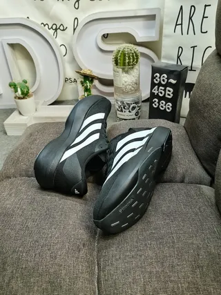 Adidas Black White Low-Top Mesh Upper Lifestyle Sneakers 6
