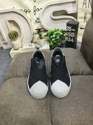 Adidas Black White Slip-On Elastic Crossover Strap Lifestyle Sneakers 10