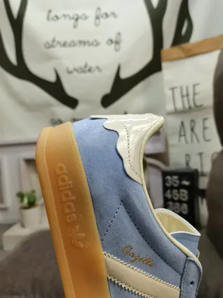Adidas Blue Beige Low-Top Suede Upper Lifestyle Sneakers 3