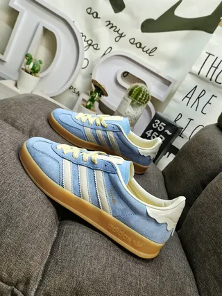 Adidas Blue Beige Low-Top Suede Upper Lifestyle Sneakers 7