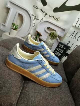 Adidas Blue Beige Low-Top Suede Upper Lifestyle Sneakers 9