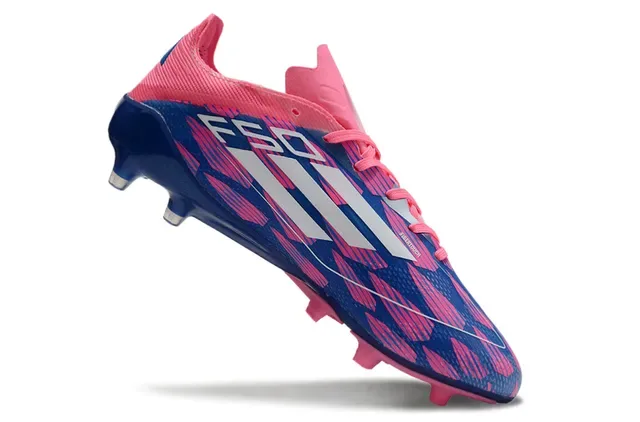 Adidas Chuteiras de futebol azul rosa low-cut com upper sintético canelas cônicas moldadas para gramado firme 2