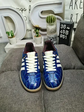 Adidas Blue White Croc-Embossed Leather Upper Three Stripes Lifestyle Sneakers 10