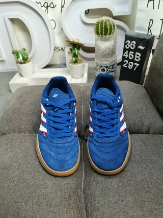 Adidas Blue White Vintage Indoor Court Three-Stripe Side Panel Lifestyle Sneakers 10