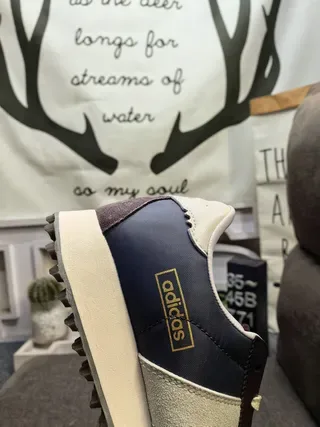 Adidas Brown Beige Retro Runner Suede-and-Textile Upper Lifestyle Sneakers 3