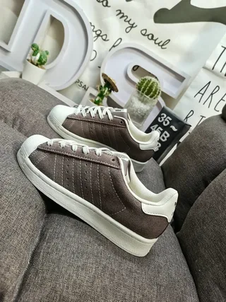 Adidas Brown White Low-Top Suede Upper Lifestyle Sneakers 7