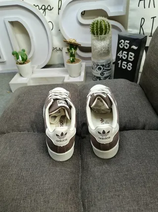 Adidas Brown White Low-Top Suede Upper Lifestyle Sneakers 8