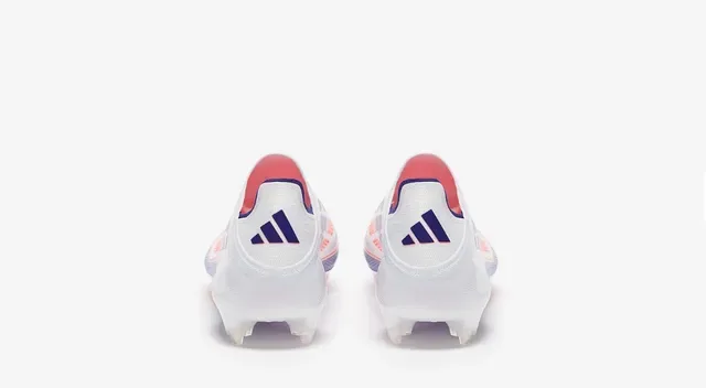 Adidas F50 Sapatos de futebol branco e azul colar de meia overlay de listras gradientes superfície firme 10