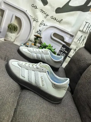 Adidas Gazelle Off-White and Gray Lifestyle Sneakers 7