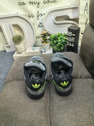 Adidas Gray Green Textured Heather Upper Black Three-Stripe Side Panels Lifestyle Sneakers 8