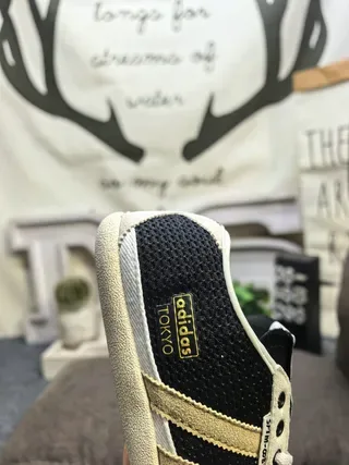 Adidas Gray Yellow Low-Top Ribbed Synthetic Upper Lifestyle Sneakers 3
