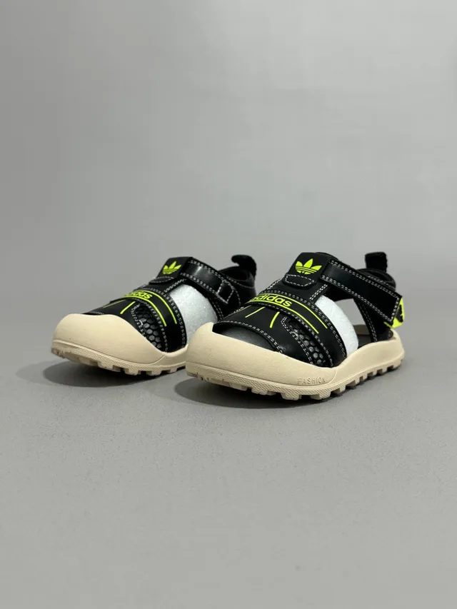 Adidas Enfants Vert Olive et Beige Sandales Casuales 14
