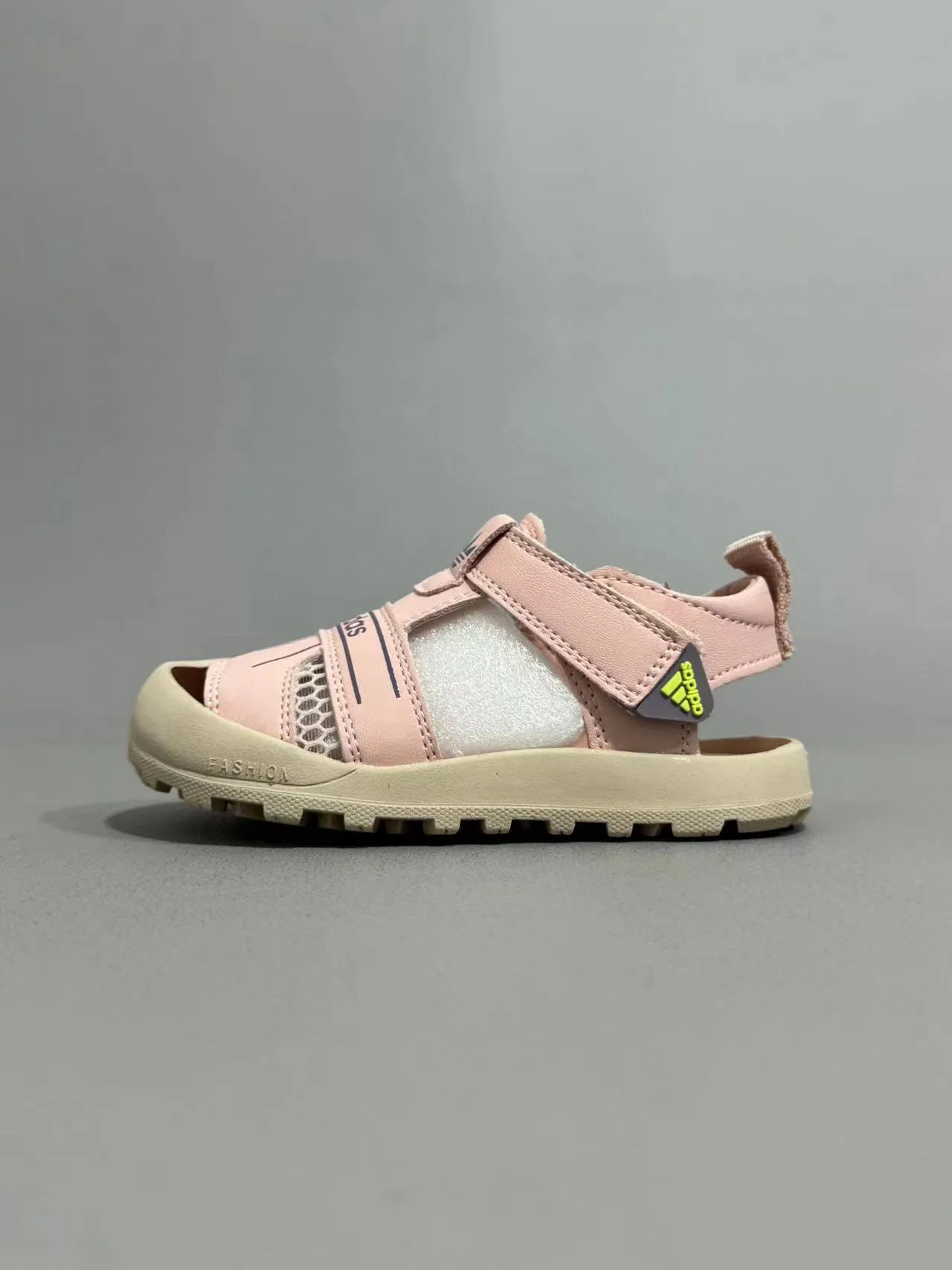 Adidas Enfants Vert Olive et Beige Sandales Casuales 17