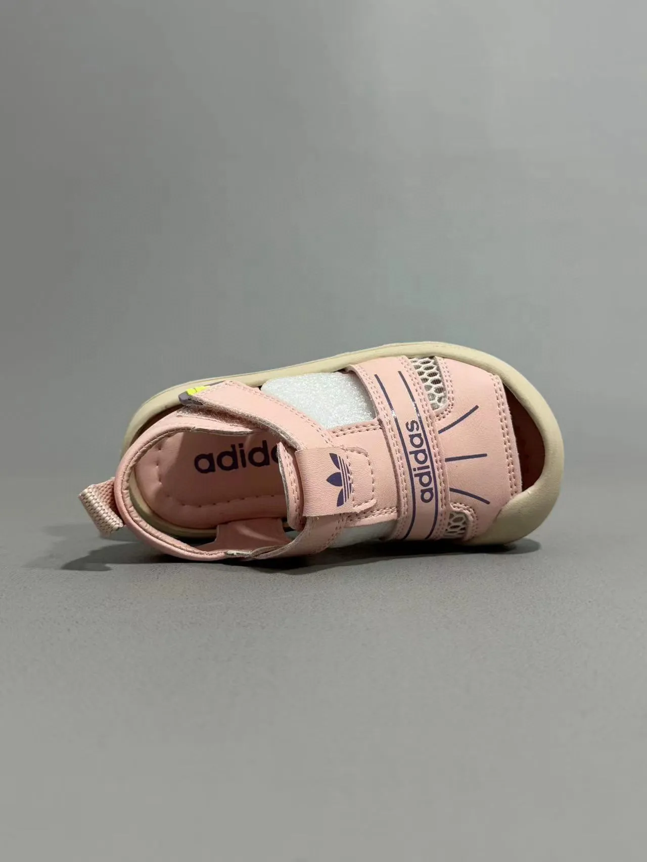 Adidas Enfants Vert Olive et Beige Sandales Casuales 21