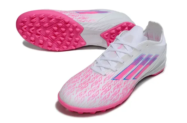 Adidas Liga Blanc et Rose Low-Cut Upper Synthétique Studs Coniques Moldés Gazon Artificiel Chaussures de Football 5