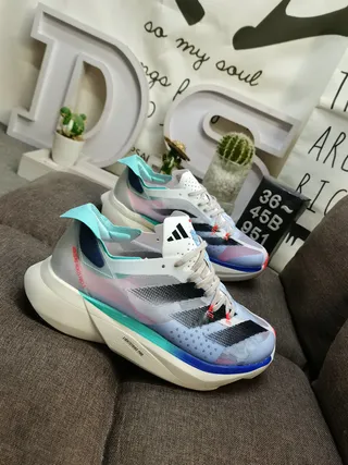 Adidas Lightstrike Pro White Multicolor Engineered Mesh Upper Color-Blocked Overlays Running Shoes 9